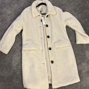 Teddy jacket. Never worn. Cream. Comfortable and not itchy. Tags still on.